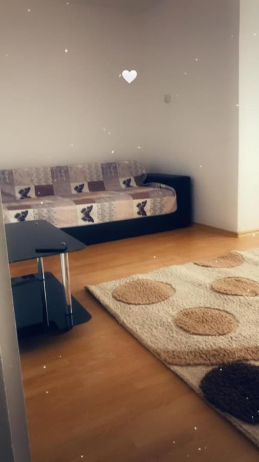 Studio In Regim Hotelier Gyulafehérvár Kültér fotó